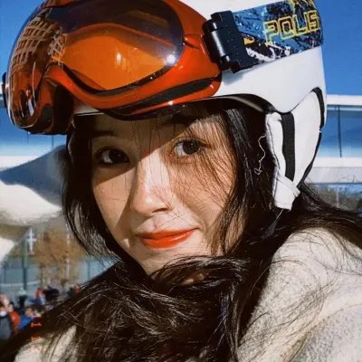 毒镇英雌